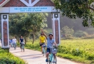 Cycling tour in Viet Hai village