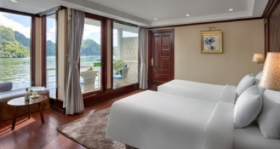  Connecting Room