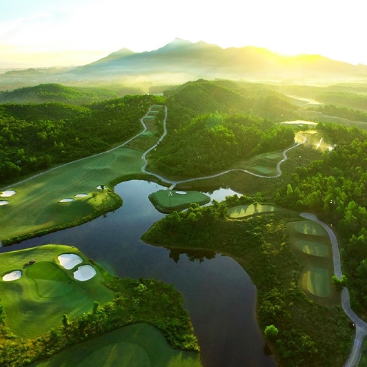 3 days in Danang Golf Tour Package Itinerary for Ba Na Hills