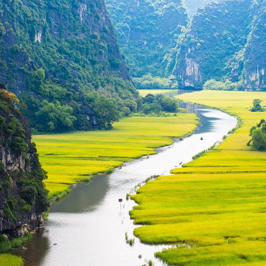 Majestic Vietnam and Thailand Itinerary 10 Days 9 Nights