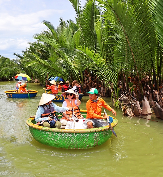 Best Vietnam Holidays Family package itinerary 14 Days 13 Nights