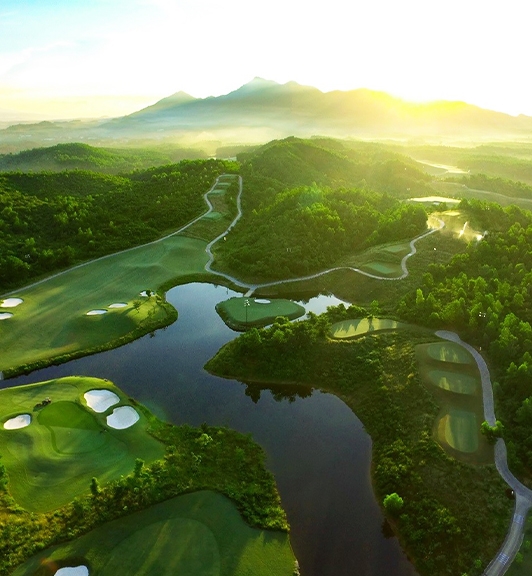 3 days in Danang Golf Tour Package Itinerary for Ba Na Hills