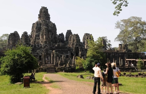 Review 7 Days Tour To Phnom Penh Siem Reap In Cambodia By Robert Review 7 Days Tour To Phnom Penh Siem Reap In Cambodia By Robert