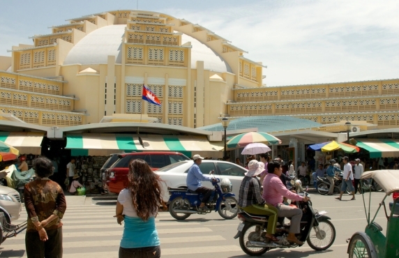Phnom Penh 2-day Itinerary: Review Of Mr. Leroy Phnom Penh 2-day Itinerary: Review Of Mr. Leroy