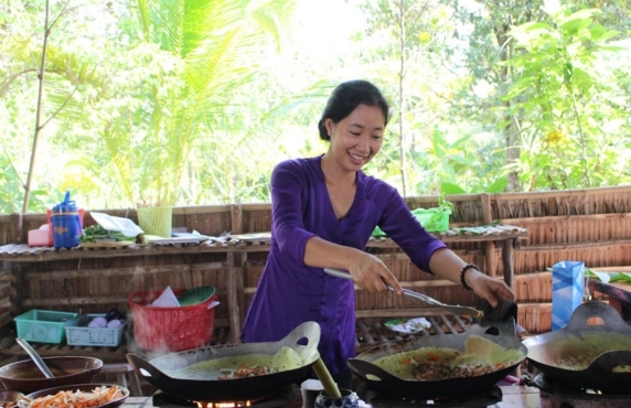 What To Do In Can Tho ? Visit Ba Hien Can Tho Fruit Garden What To Do In Can Tho ? Visit Ba Hien Can Tho Fruit Garden