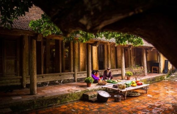 Review Of A 2-day 1-night Trip To Duong Lam Village By Yvonne’s Couple Review Of A 2-day 1-night Trip To Duong Lam Village By Yvonne’s Couple