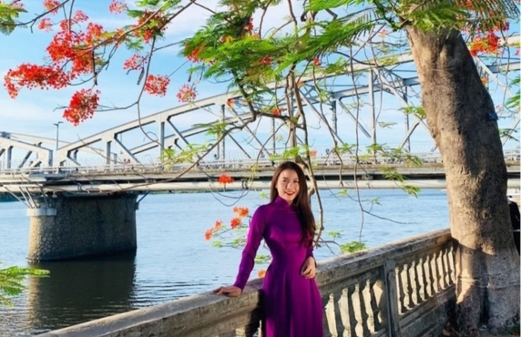 Hue What To See? Trang Tien Bridge Hue Hue What To See? Trang Tien Bridge Hue