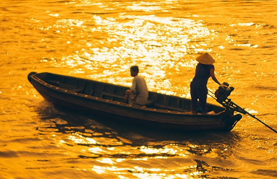 Discover Cai Be Floating Market And Tan Phong Islet, Tien Giang, Vietnam Discover Cai Be Floating Market And Tan Phong Islet, Tien Giang, Vietnam