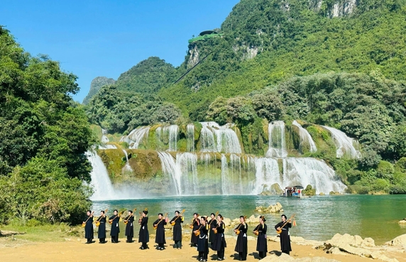 Discover The Ethnic Minorities In Cao Bang Vietnam Discover The Ethnic Minorities In Cao Bang Vietnam