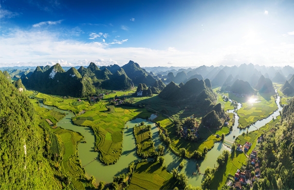 Phong Nam Valley: A Top Destination For Your Cao Bang Itinerary Phong Nam Valley: A Top Destination For Your Cao Bang Itinerary