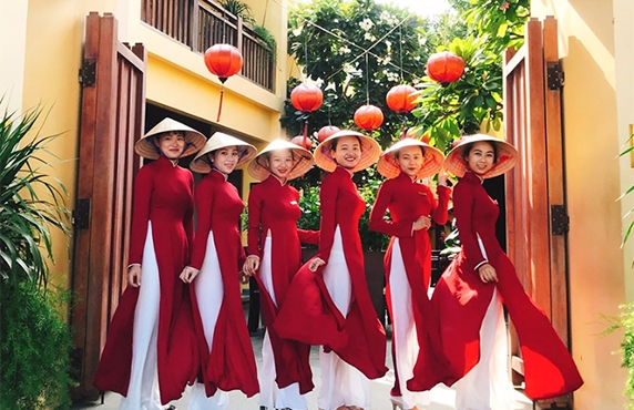 Explore Top 10 Best Restaurants In Da Nang Explore Top 10 Best Restaurants In Da Nang