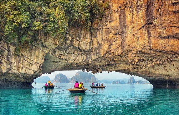 Bai Tu Long Bay: A Delightful Alternative To Halong Bay Bai Tu Long Bay: A Delightful Alternative To Halong Bay