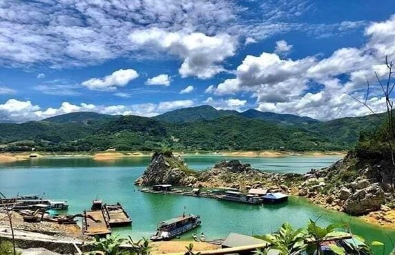 What To See In Thung Nai, Hoa Binh? Explore Top Best Things To Do In Thung Nai, Hoa Binh What To See In Thung Nai, Hoa Binh? Explore Top Best Things To Do In Thung Nai, Hoa Binh