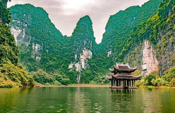 Top 05 Best Ways To Travel From Hanoi To Ninh Binh Top 05 Best Ways To Travel From Hanoi To Ninh Binh