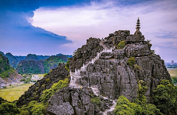 Mua Cave: Panorama Of Ha Long Bay On Land Mua Cave: Panorama Of Ha Long Bay On Land