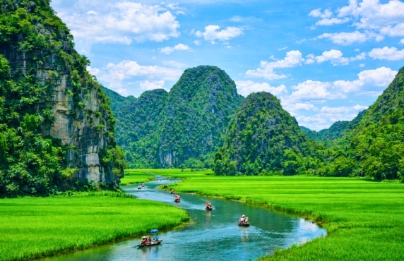 One Day In Tam Coc Ninh Binh For Seniors