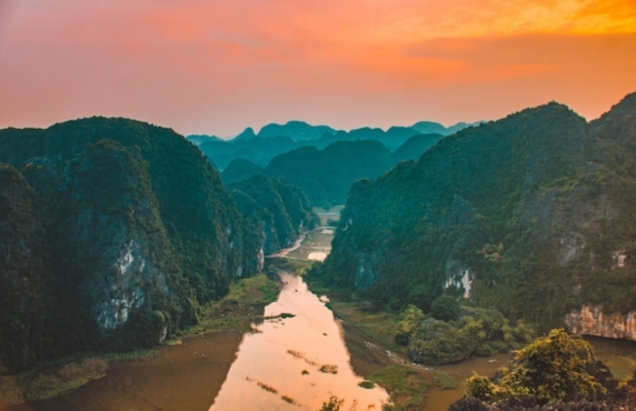 Things To See In Ninh Binh: An Exceptional Trip By Ninh Binh Boat Things To See In Ninh Binh: An Exceptional Trip By Ninh Binh Boat