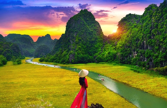 What To Do In Ninh Binh, Vietnam ? Visit Ninh Binh: Your One-day Trip Guide What To Do In Ninh Binh, Vietnam ? Visit Ninh Binh: Your One-day Trip Guide