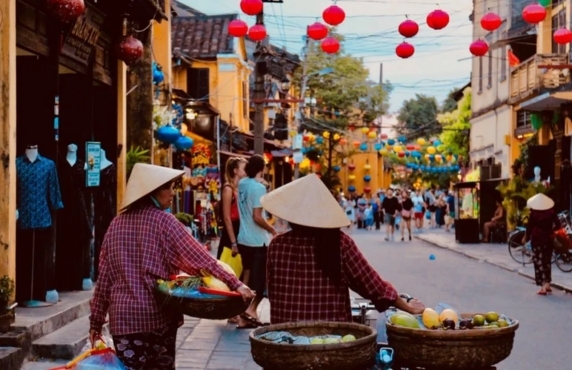 Best Price For A 12-Day Trip To Vietnam - Itinerary And Travel Tips Best Price For A 12-Day Trip To Vietnam - Itinerary And Travel Tips