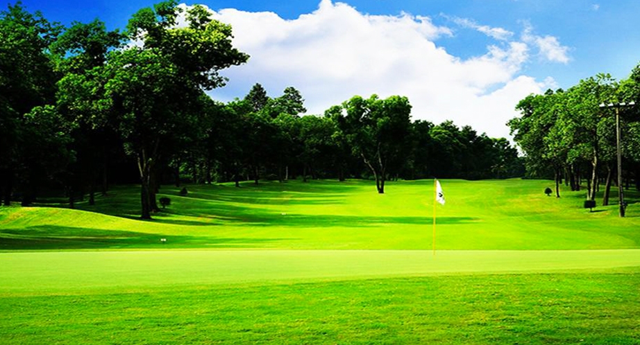 922-1-Vietnam-Golf-Country-Club-Saigon