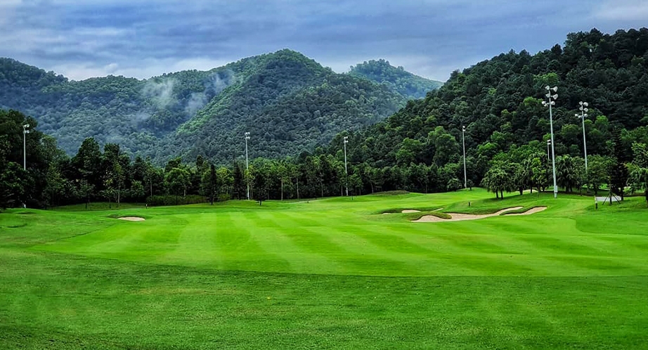 922-3-BRG-Legend-Hill-Golf-Resort