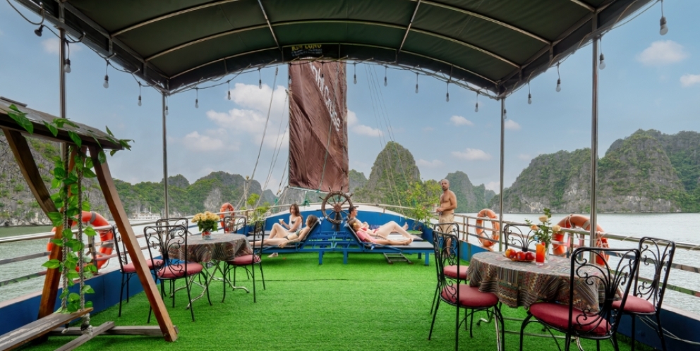 Beautiful view of Lan Ha Bay from cruise boat