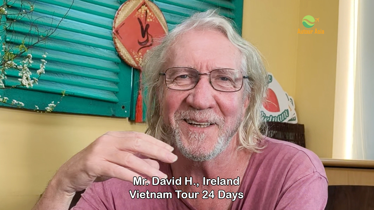 Mr. David On His 24-Day Trip Through Vietnam