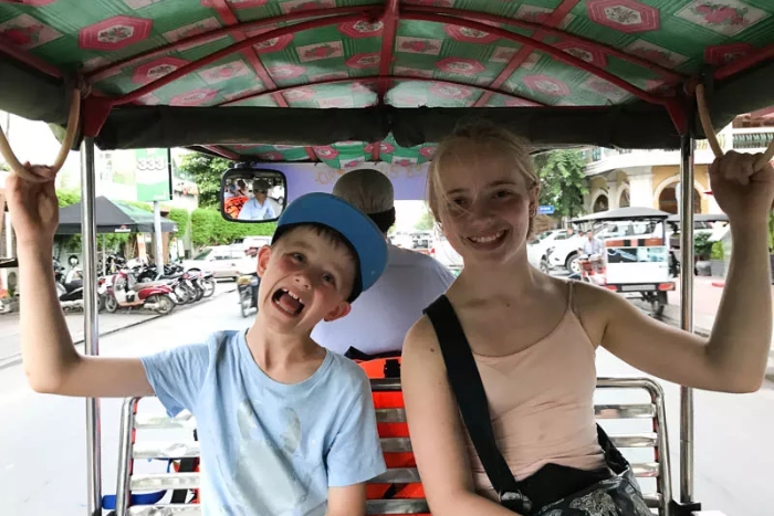 How to get around in Cambodia with kids ?