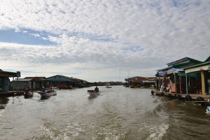 Relaxation along the Mekong River