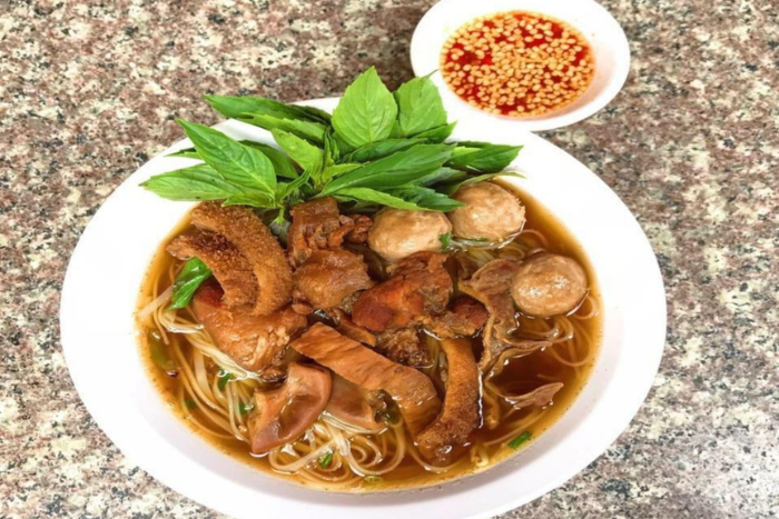 What to eat in Kratie in the morning? Try Kuy Teav Khor Ko at local restaurants