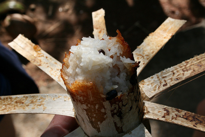 Try krolanh - one of the best specialties in Kratie