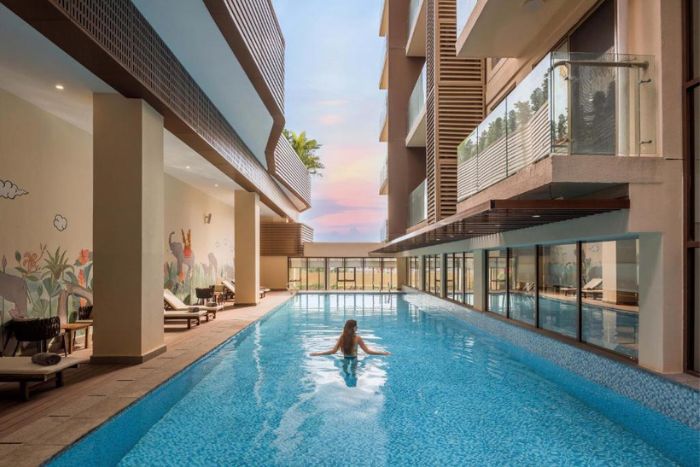 Oakwood Premier: modern suites and family comfort