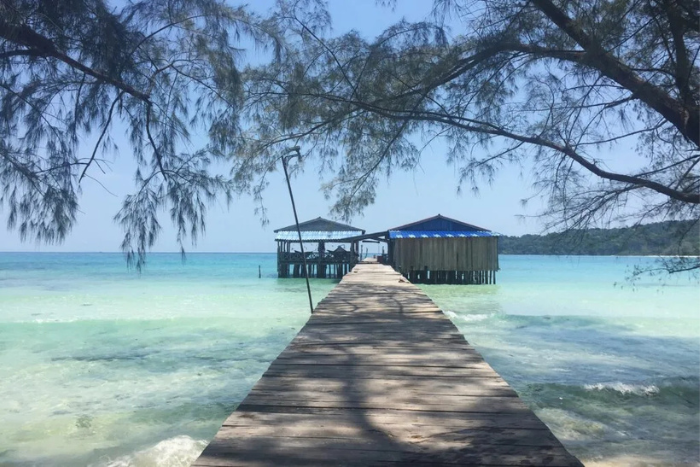 Driftwood Pier - a great spot for impressive photos in Koh Rong