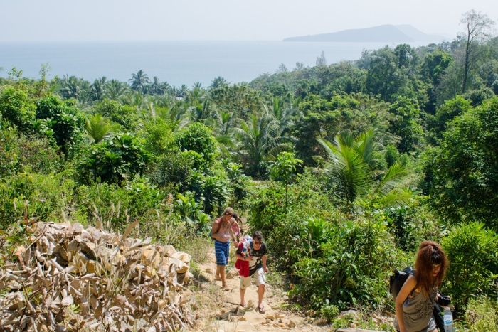 Trekking in Koh Rong Island among 5 days in Sihanoukville is worth it