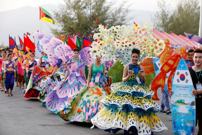 Beach parades at the Sihanoukville Sea Festival, most iconic Sihanoukville traditional festival