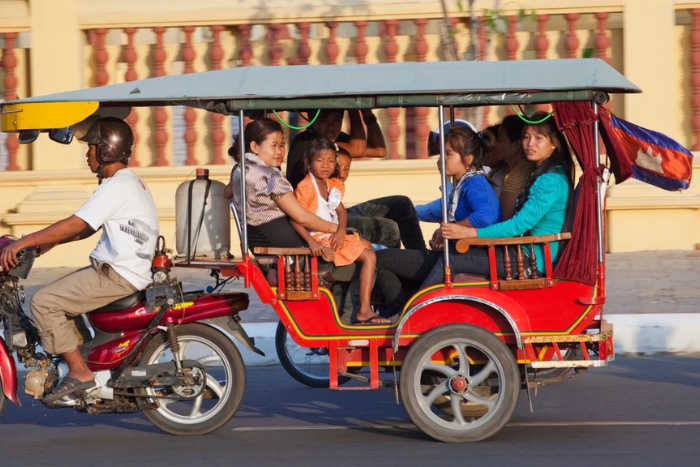Tuktuk - a means of transport in Sihanoukville ideal for a family trip