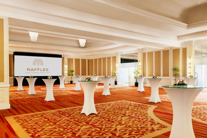 The art of corporate meetings in the historic salons of Raffles Le Royal