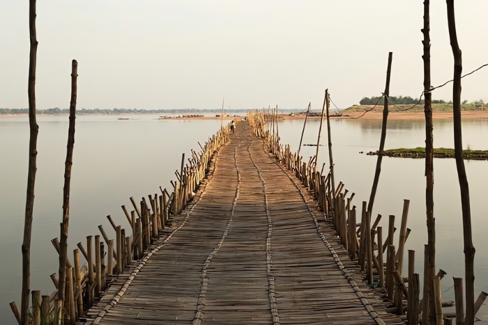 Things to do in Central Cambodia? Koh Paen Bamboo Bridge