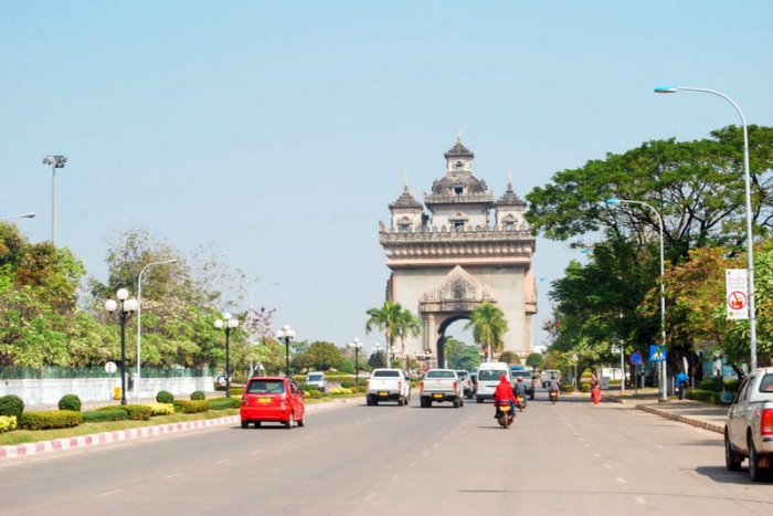Why choose visit to Vientiane in November? 