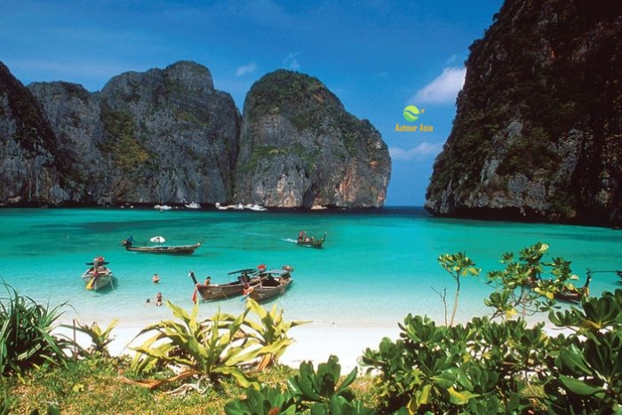 Excursion to Koh Phi Phi Islands, a jewel of the Andaman Sea