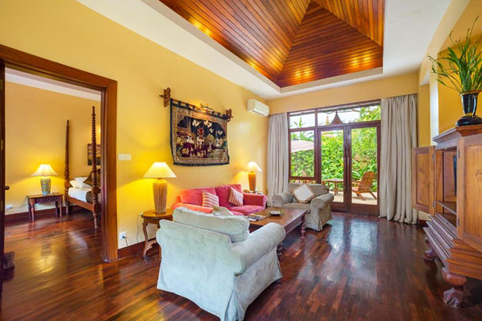 Room of the Hotel at Tharabar Gate