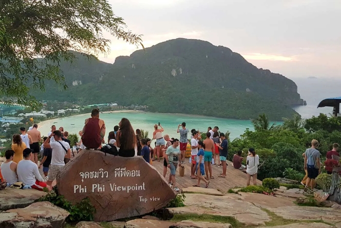 Spectacular Phi Phi Viewpoint during south Thailand winter vacations 15 days
