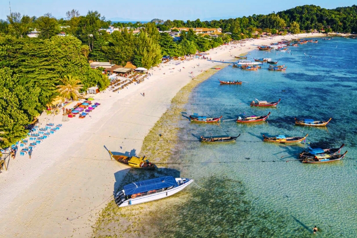 Exploring Pattaya Beach, one of the best beaches in Thailand to visit in December