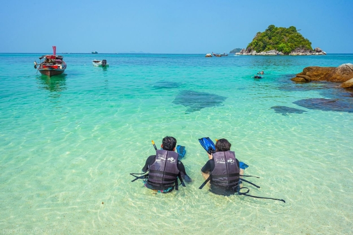 Sunrise Beach Koh Lipe