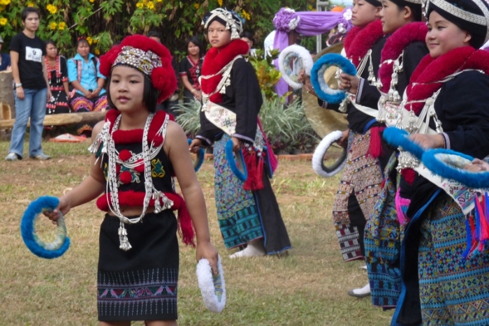 Doi Hua Mae Kham is one of the largest mixed hill-tribe villages in Thailand