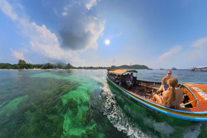 Island Hopping Tour - Koh Lipe Thailand