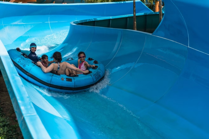 At Splash Jungle Water Park, enjoy numerous water attractions