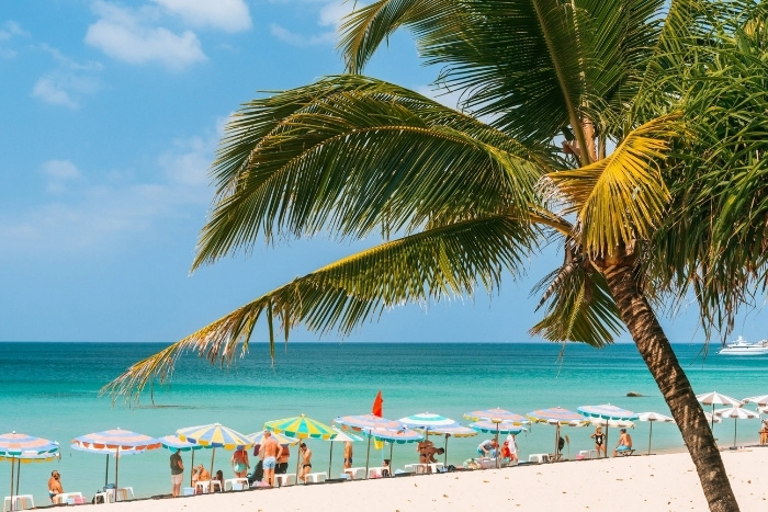 Why choose Phuket for your next vacation ?