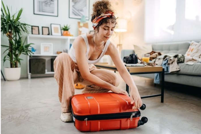 Well-prepared for solo travel as a woman
