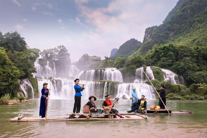 Explore Ban Gioc Waterfall - A must-do in any north Vietnam 10 day itinerary